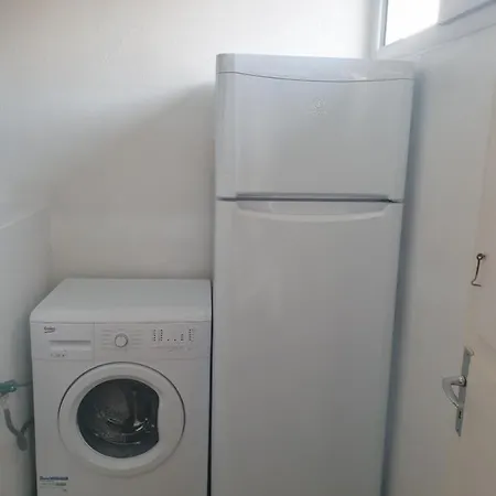 3 Pieces Apartment *